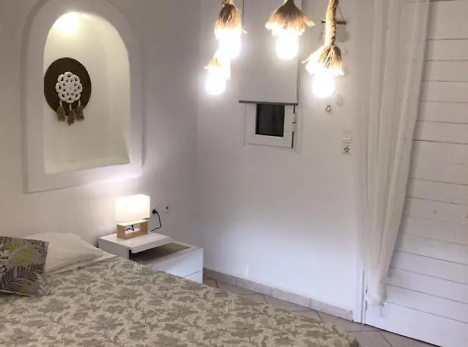 Francesca Secret Mykonos Town