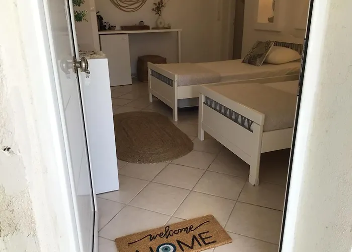 Francesca Secret Apartment *