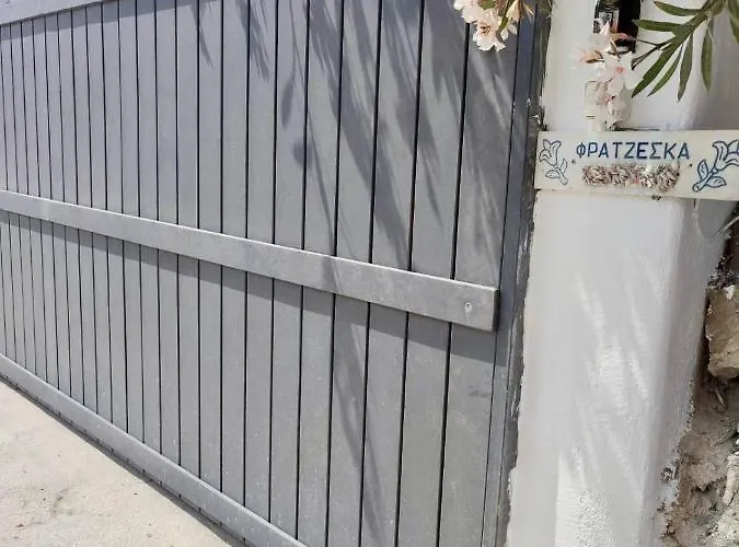 Francesca Secret * Mykonos Town